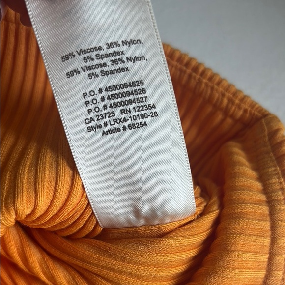 Wilfred Orange Strapless Ribbed Top size small - Picture 9 of 10